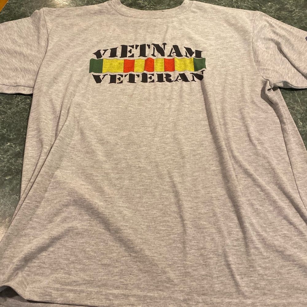 Vietnam Veteran Gray Tee Size XL
